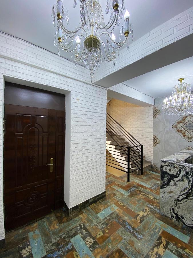 Shirbakyan Hostel Yerevan Bagian luar foto