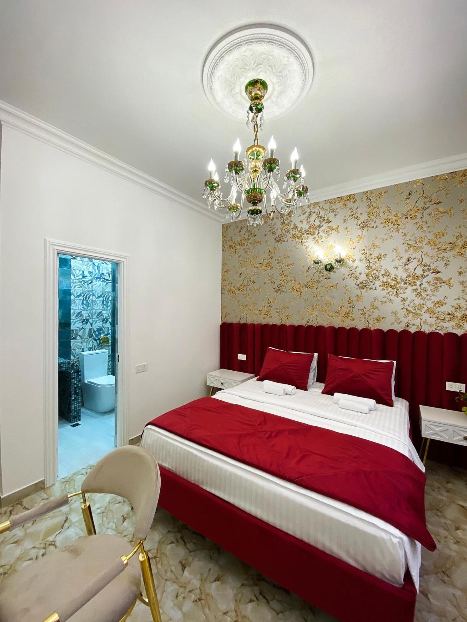 Shirbakyan Hostel Yerevan Bagian luar foto